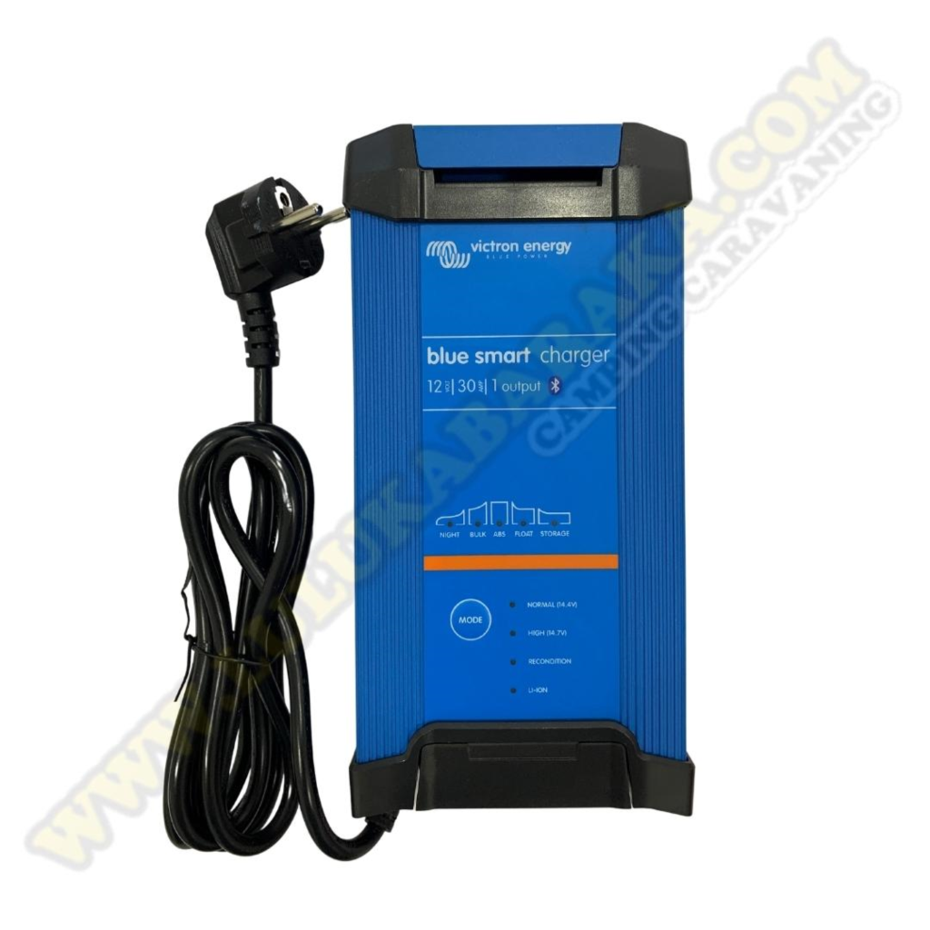 Cargador Victron Blue Smart IP22 12/30 230V