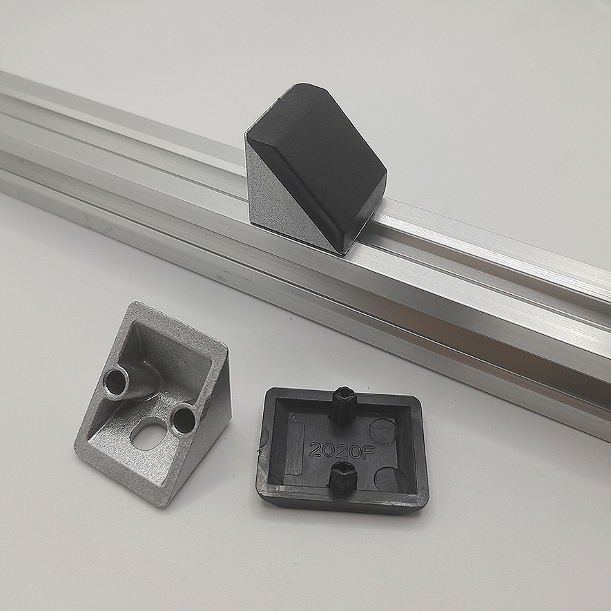 Escuadra con tapa para perfil de aluminio