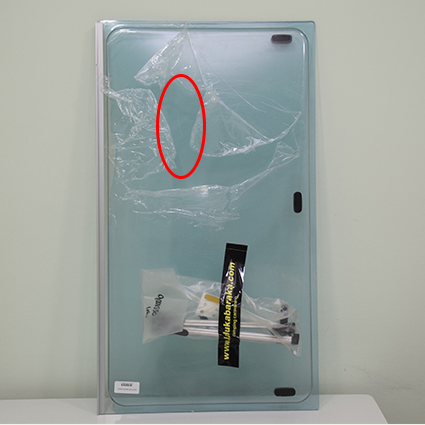 Cristal compatible Ventana Dometic 900x550 (RASTRO)