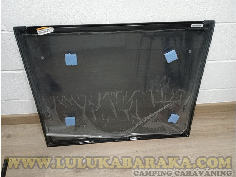 Ventana Polyplastic Ducato lateral 816x650mm.(RASTRO)