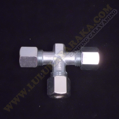 Conector T gas ermeto tubo 8mm.